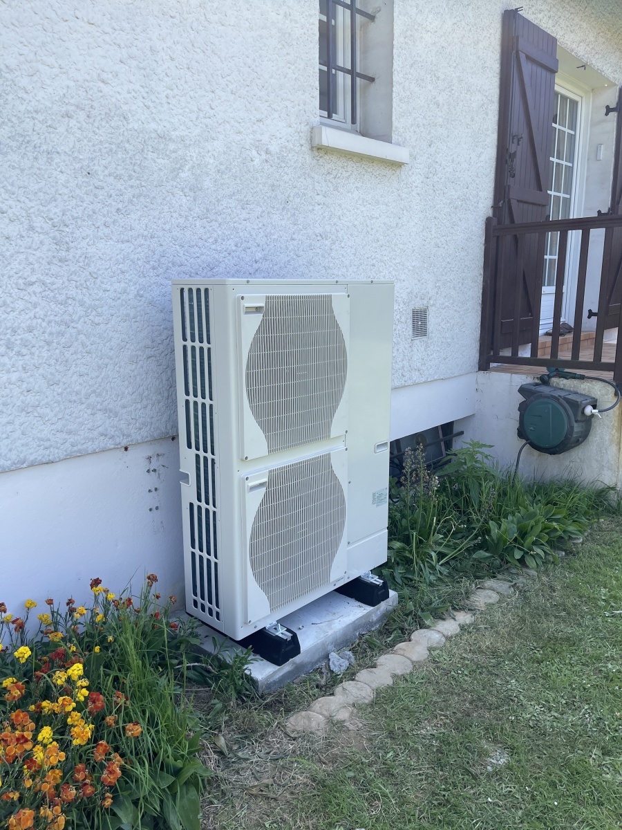 Qui appeler pour la vente et la pose d'une pompe à chaleur de marque De Dietrich sur Le Havre 76 ?