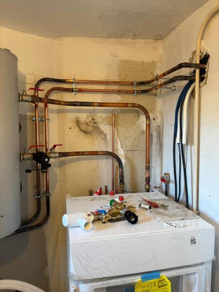 Plombier chauffagiste RGE pour l'installation d'une pompe à chaleur De Dietrich près de Cauville-sur-Mer