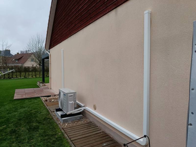 Unité de pompe à chaleur extérieure pour climatisation réversible